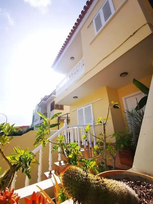 Vakantiehuis Amplia Casa 5 Habitaciones En Santa Cruz Con Zona Para Trabajar